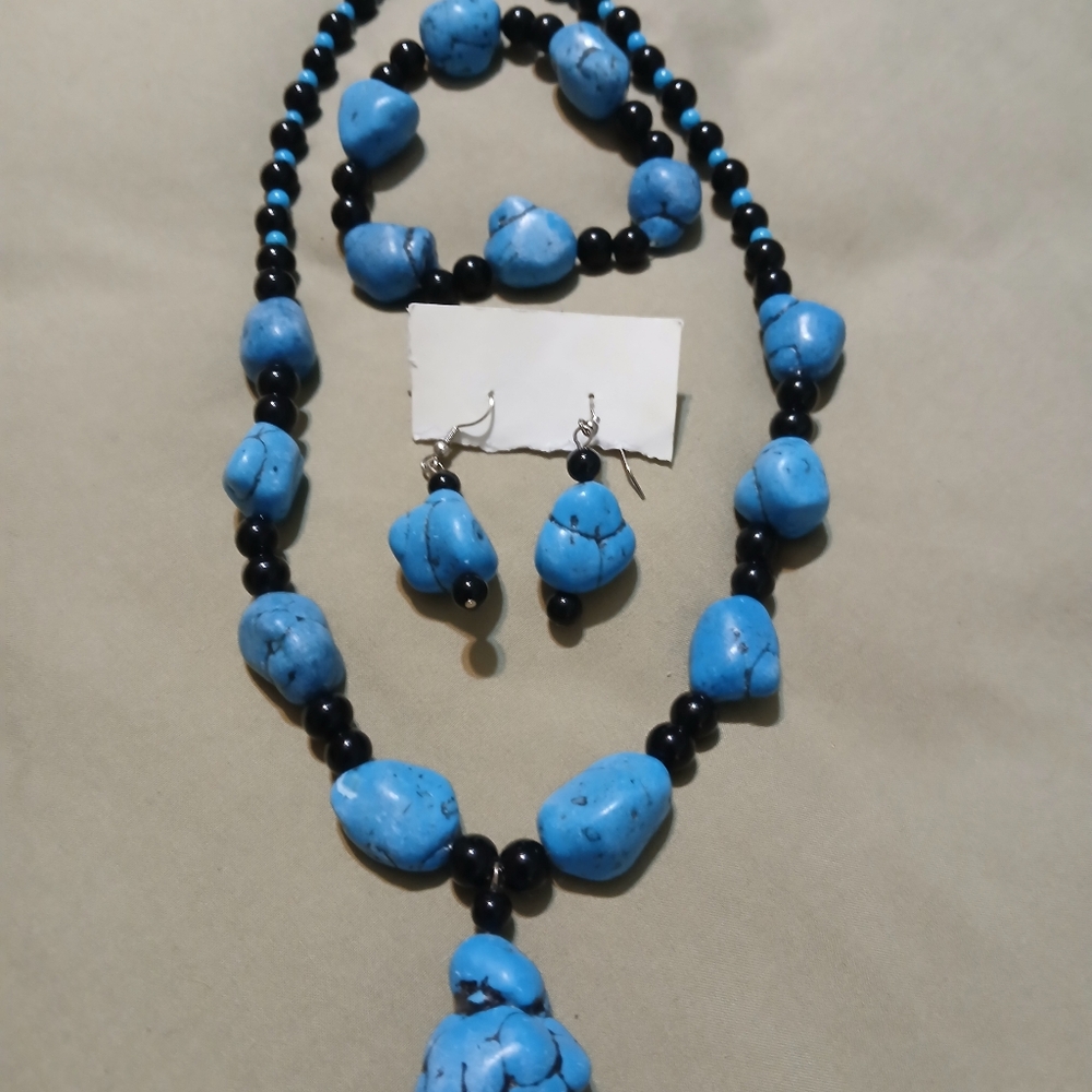 Vintage Turquoise necklace set